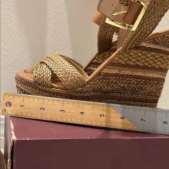 EXE Braided Tan Platform Sandals - Picture 17 of 17